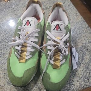 Reebok x Hunter X Hunter Gon Freecss LX2200 Size 10 Shoes